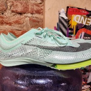 Nike Air Zoom Victory